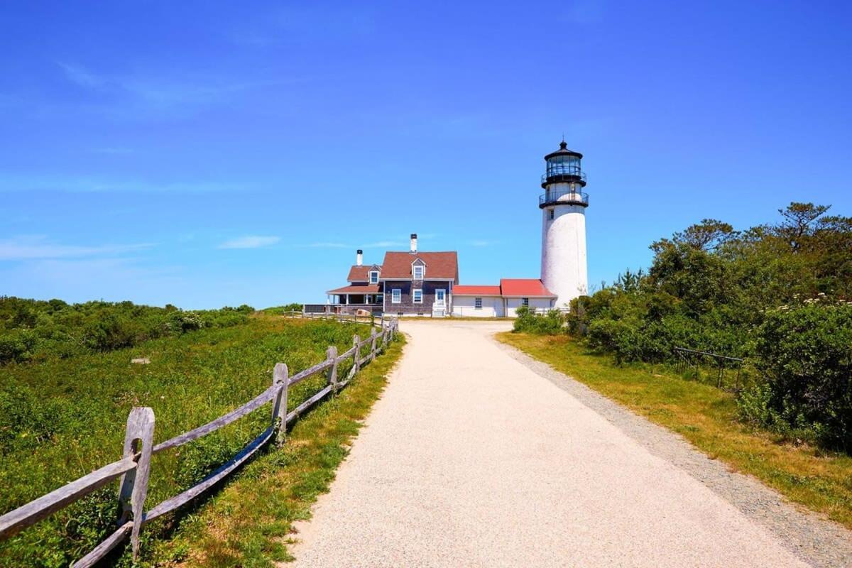 12216 - Beautiful Views Of Cape Cod Bay Access To Private Beach Easy Access To P-Town トゥルーロ エクステリア 写真