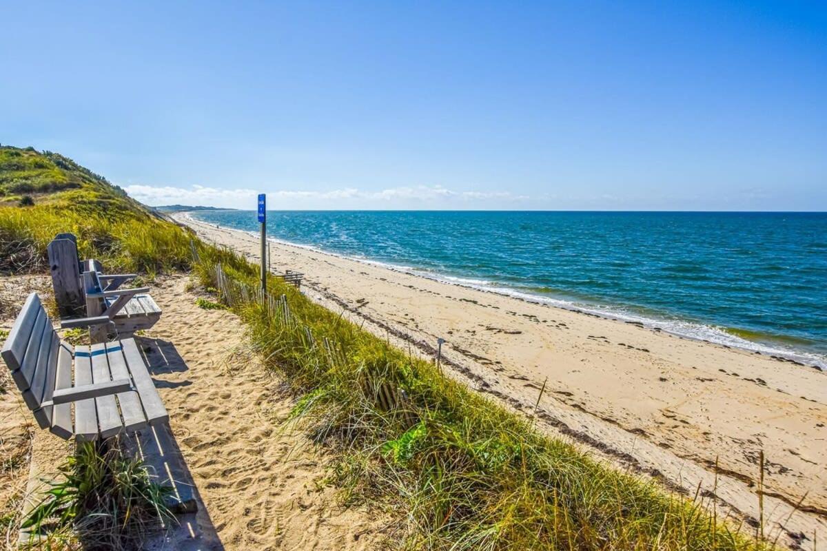 12216 - Beautiful Views Of Cape Cod Bay Access To Private Beach Easy Access To P-Town トゥルーロ エクステリア 写真